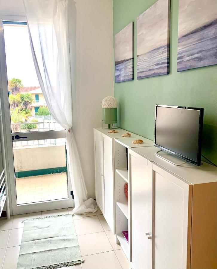 Apartment Caorle De Lux Swimming Pool, Parking, Garden Exterior foto